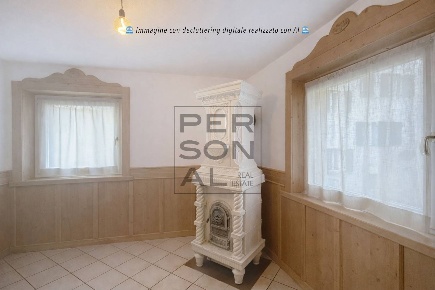 Foto Casa indipendente a Aldeno di 270 m² con 10 locali in vendita