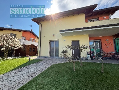 Foto Villa unifamiliare in Via della Fornace Sandri, Vercelli Porta Torino