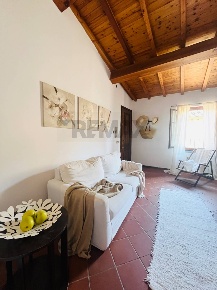 Foto Appartamento in Via del panificio 3, Lucca di 65 m² con 5 locali