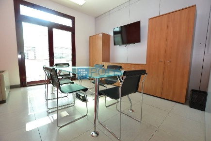 Foto Ufficio in Via San Crispino, Padova Stanga - Pio X di 120 m²