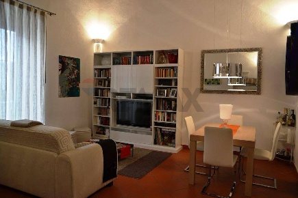 Foto Appartamento in Strada San Bartolomeo 22, Bari di 90 m² con 2 locali