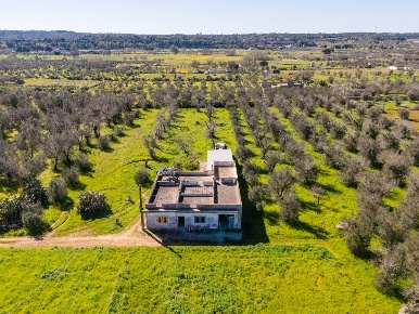 Foto Villa unifamiliare in Contrada Campo Grande 14, Specchia di 350 m²