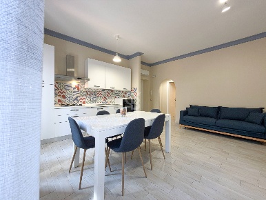 Foto Appartamento in Via Edoardo Montesi, Marta di 122 m² con 4 locali