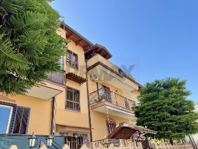 Foto Attico in VIA MONSIGNOR S. CAVALLO 8, Mugnano di Napoli Centro