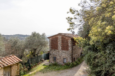 Foto Rustico in Via della maulina, Lucca Mutigliano - Torre di 60 m²