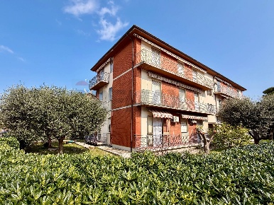 Foto Appartamento in Viale delle Provincie 26, Mondolfo Marotta di 119 m²