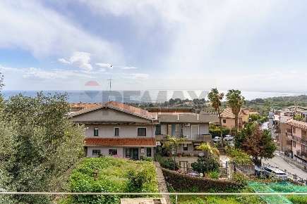 Foto Appartamento in VIA TRIPOLI 272, Aci Castello Centro di 62 m²