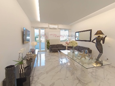 Foto Appartamento a Forte dei Marmi Vittoria Apuana di 115 m² con 6 locali
