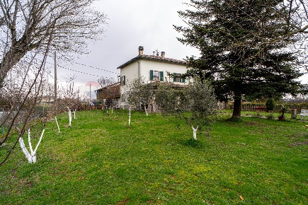 Foto Case semi ndipendenti in strada cimitero Ragazzola 6, Roccabianca