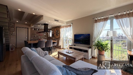 Foto Appartamento in Via Sant' Isidoro 1, Bogogno Centro di 121 m²