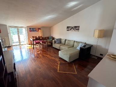 Foto Appartamento in Via di Macchia Saponara, Roma Casal Palocco di 102 m²