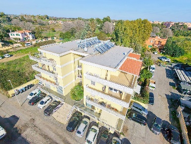 Foto Appartamento in Via Carlo Casini 100, Roma Dragona di 72 m² in vendita