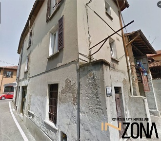 Foto Appartamento in Via XI Febbraio, Triuggio Centro di 92 m² con 3 locali