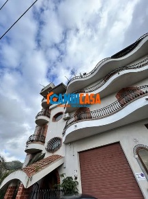 Foto Appartamento in Via Baghera, Palermo Belmonte Chiavelli di 125 m²