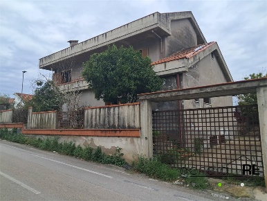 Foto Villa unifamiliare a Pescara Colli Innamorati - Madonna di 360 m²