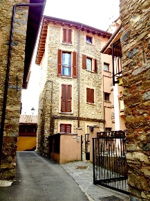 Foto Appartamento in Vicolo Aosta, Colle Brianza Ravellino di 65 m²