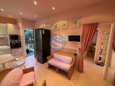 Foto Appartamento a Pietrasanta di 65 m² con 5 locali in affitto