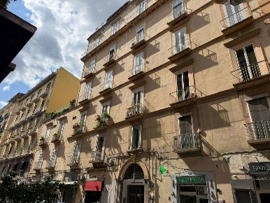 Foto Appartamento in vittorio emanuele, Napoli Vomero di 145 m² in vendita