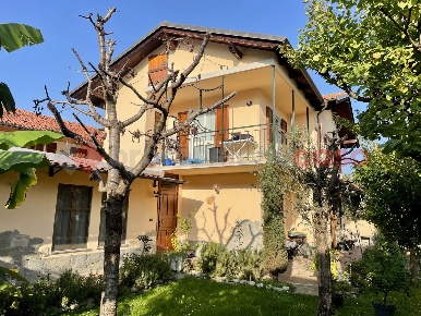 Foto Villa unifamiliare in Fratelli Bandiera, Pinerolo San Lazzaro