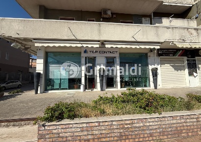 Foto Negozio in Via roma snc, Bellizzi Centro di 170 m² con 2 locali