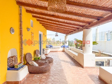 Foto Casa indipendente in Via Risorgimento 234, Santa Marina Salina Centro