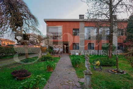 Foto Appartamento in Via Fosse Ardeatine 16, Castel Maggiore Trebbo