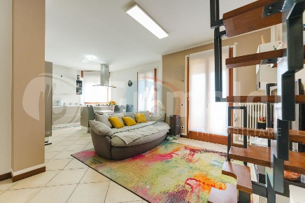 Foto Appartamento a Cadoneghe Mejaniga di 100 m² con 4 locali in vendita