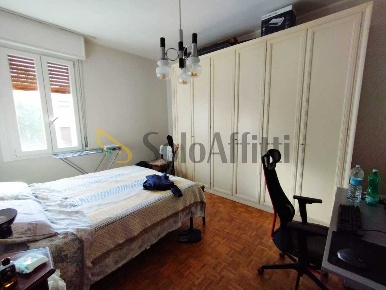 Foto Appartamento in Via Luigi Vaccari, Modena di 70 m² con 4 locali