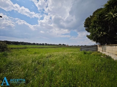 Foto Terreno agricolo in Via Rosmarini, Leporano Leporano Marina di 1198 m²