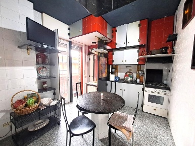 Foto Appartamento a Carrara Marina di Carrara di 90 m² con 4 locali