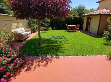 Foto Villa bifamiliare a Cascina Titignano - Visignano di 240 m² in vendita