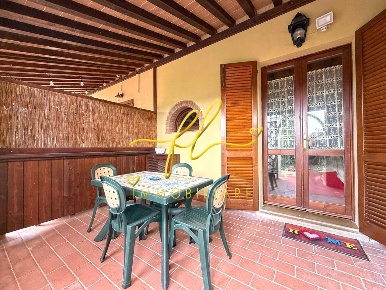 Foto Appartamento a Riparbella di 50 m² con 2 locali in vendita