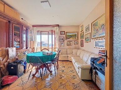 Foto Appartamento a Pisa CEP di 130 m² con 5 locali in vendita