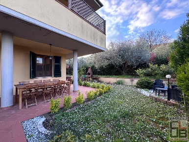 Foto Appartamento a Cerreto Guidi Bassa di 82 m² con 3 locali in vendita