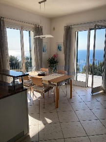 Foto Villa bifamiliare in Via Provinciale, Costarainera Pantai di 270 m²