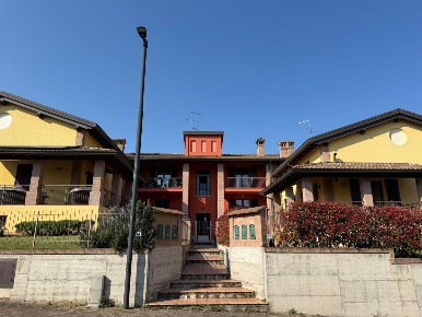 Foto Appartamento a Varano de' Melegari di 108 m² con 7 locali in vendita