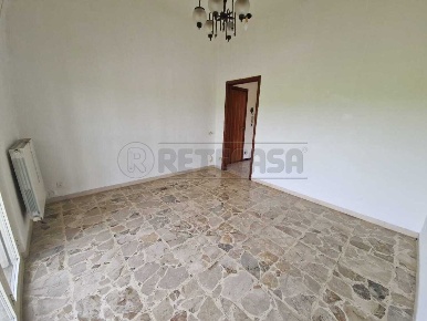 Foto Appartamento in Via Persico, Cremona San Bernardo - Zaist di 81 m²