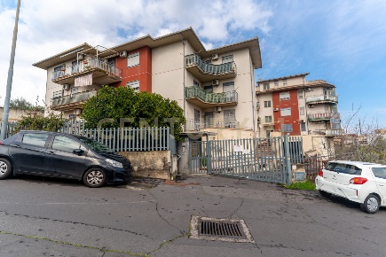 Foto Appartamento in Via Riccardo Zandonai 6, Catania San Giovanni Galermo