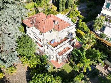 Foto Appartamento in Via Galileo Galilei 3, Bordighera Via Romana di 161 m²