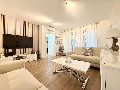 Foto Appartamento in VIA AMENDOLA 24, Rozzano Centro di 111 m² con 3 locali