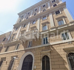 Foto Appartamento in Via Palestro 35, Roma Castro Pretorio di 62 m²