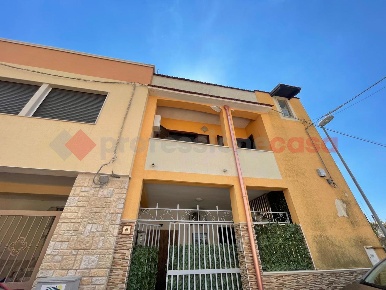 Foto Appartamento in Via DELLA LIBERTA' 6, Leporano Centro di 140 m²