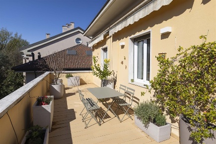 Foto Attico in via Carlo Porta, Monza Centro Storico di 140 m² con 4 locali