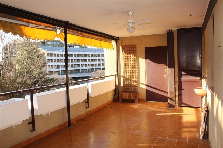 Foto Appartamento in Via Fraschini, Milano Gratosoglio di 130 m² in vendita