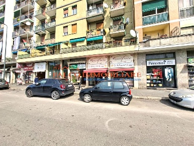 Foto Negozio in Via Console Marcello, Milano Bovisa di 40 m² con 1 locali