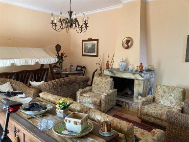 Foto Villa unifamiliare a Agrigento di 245 m² con 8 locali in vendita