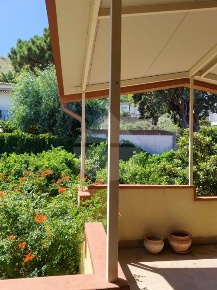 Foto Villa unifamiliare in Via Mezzo in Casa Bianca, Messina di 235 m²