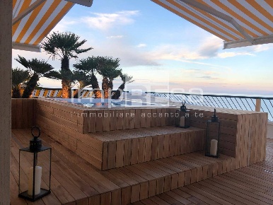 Foto Attico a Jesolo di 200 m² con 4 locali in vendita