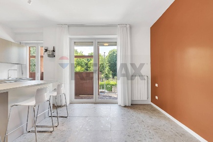 Foto Appartamento in via Omero 18, Milano Corvetto di 53 m² con 2 locali