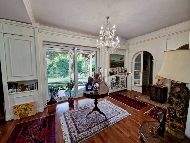 Foto Villa a schiera a Grottaferrata di 230 m² con 5 locali in vendita